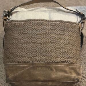 Coach Signature C's Camel Suede Jacquard Lg Tote M0778-F11666